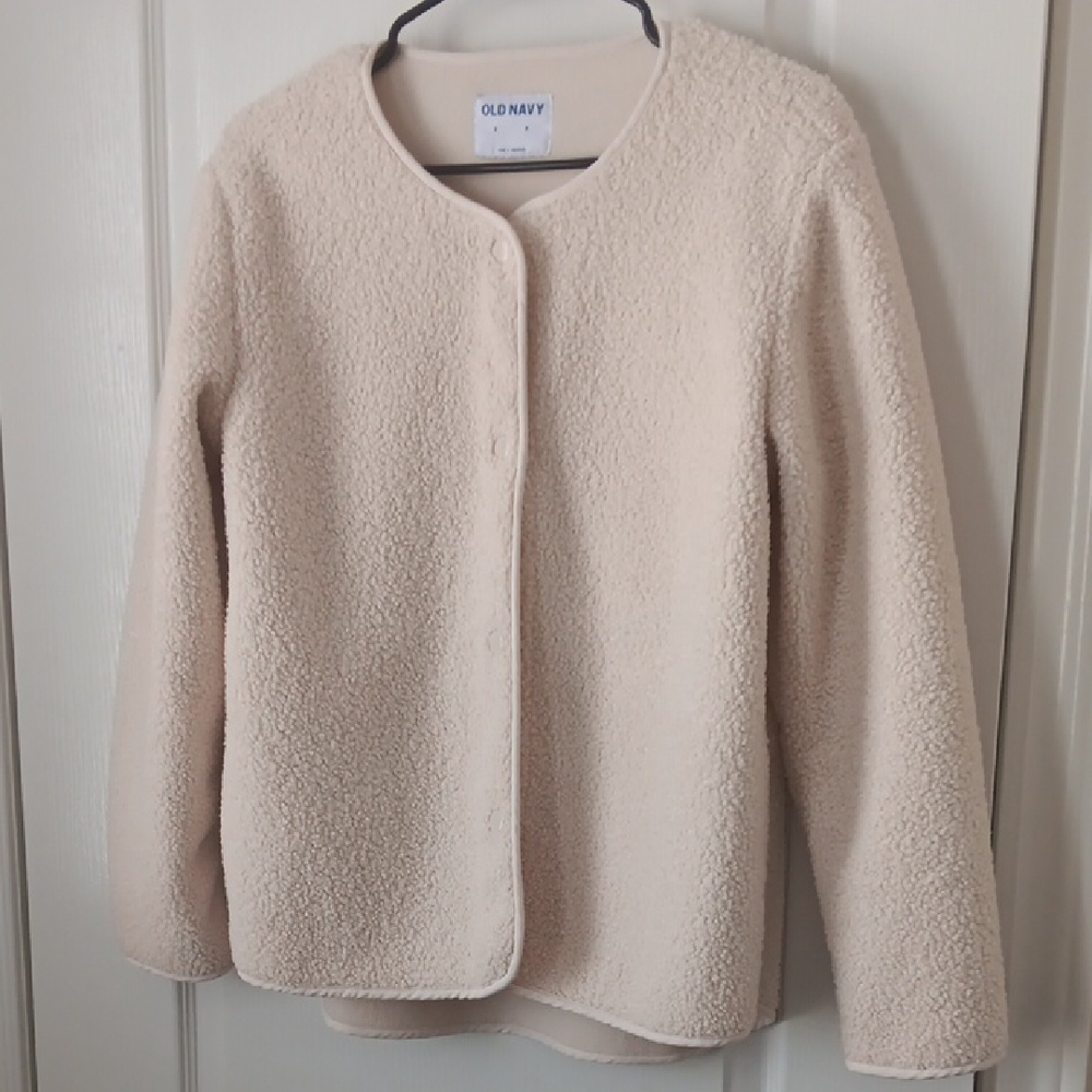 Old Navy Cream Teddy Jacket Plush Relaxed Fit